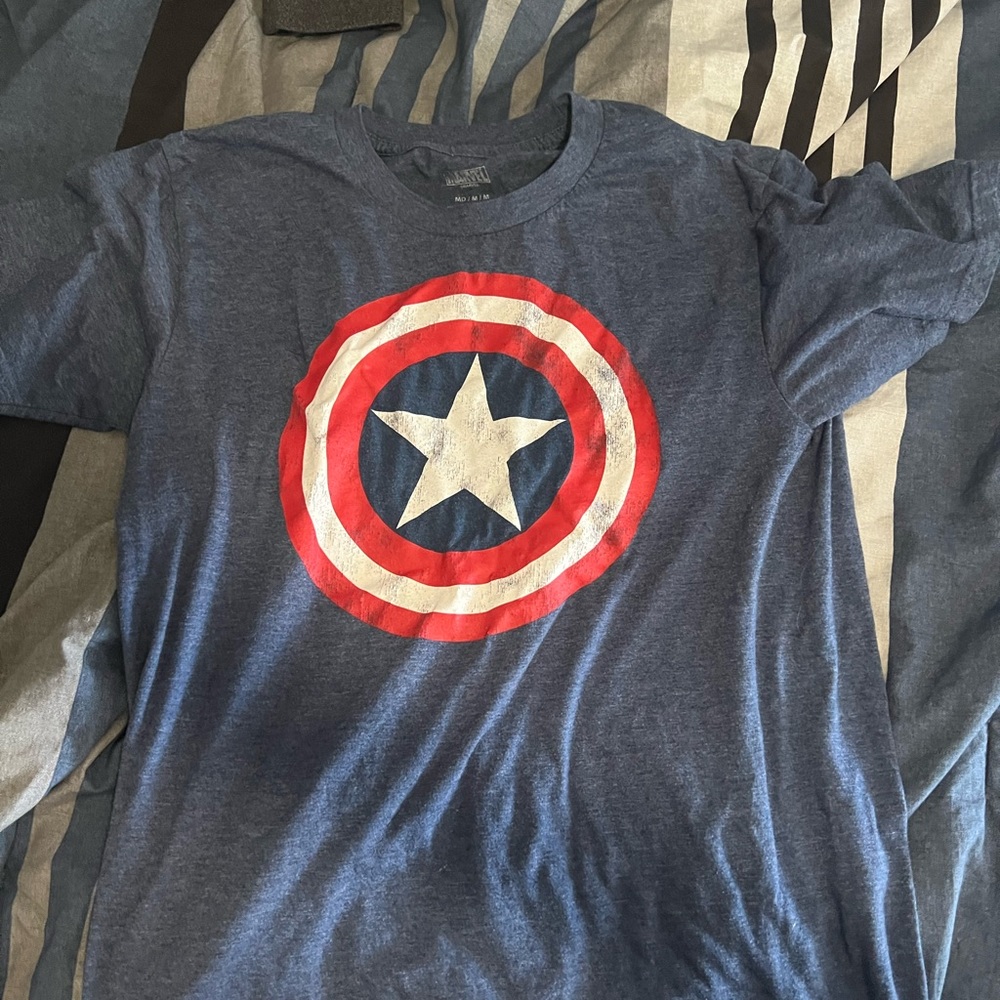 Captain America T-Shirt